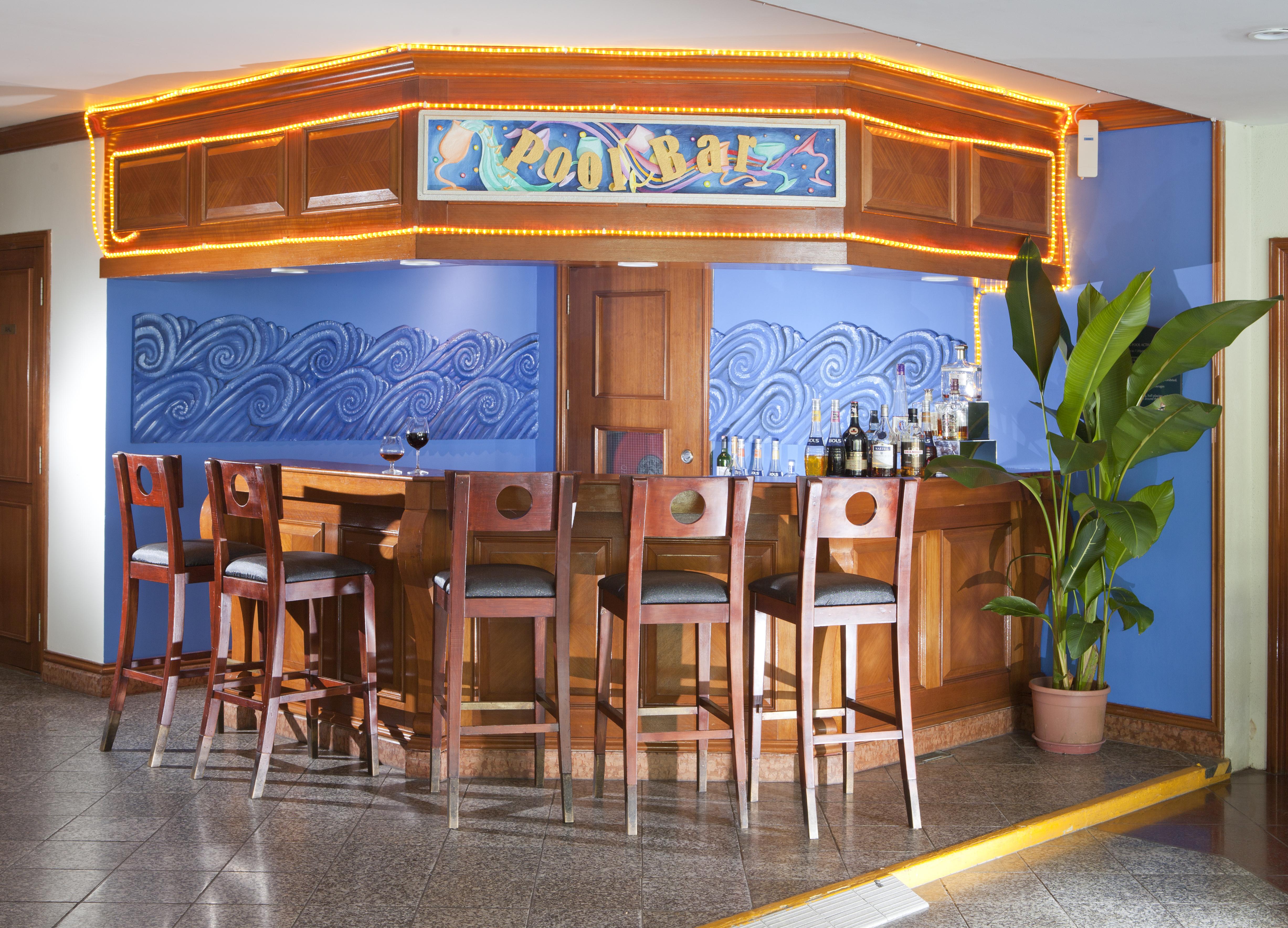 Hotel Dorsett Grand Labuan Exteriér fotografie