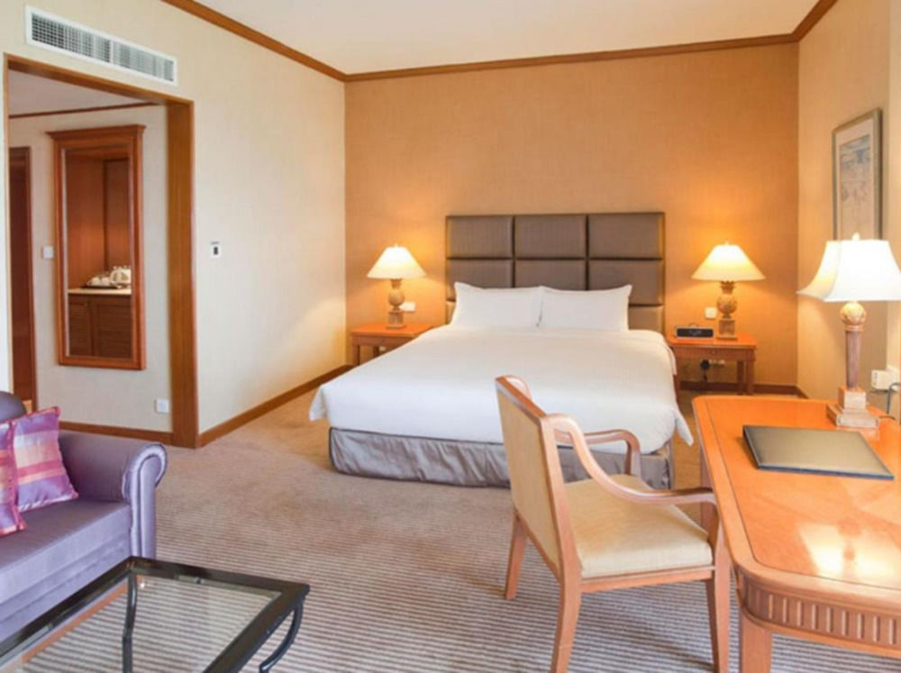 Hotel Dorsett Grand Labuan Exteriér fotografie