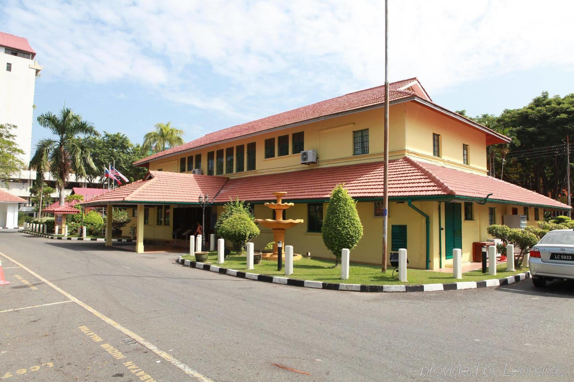 Hotel Dorsett Grand Labuan Exteriér fotografie