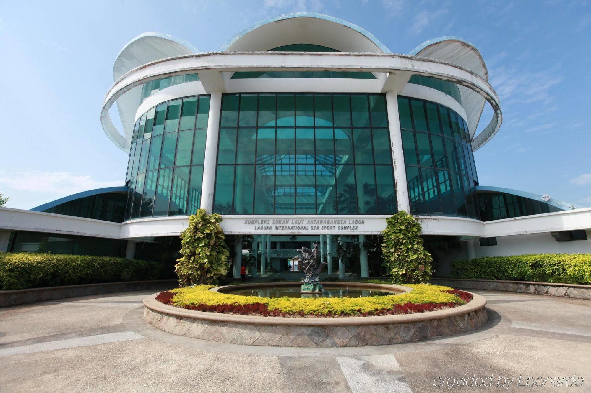 Hotel Dorsett Grand Labuan Exteriér fotografie